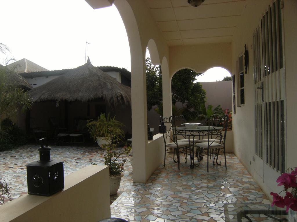 Mandinka Lodge Kololi Pokoj fotografie