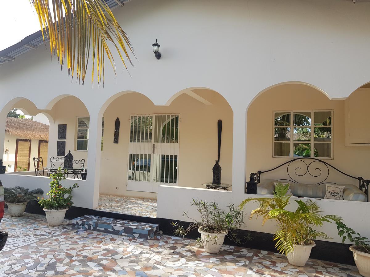 Mandinka Lodge Kololi Exteriér fotografie